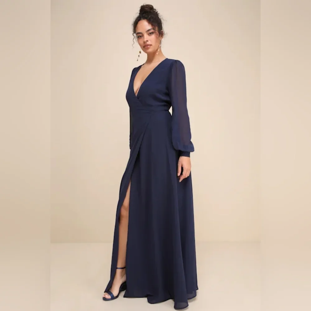 NWOT Lulu's Dark Navy Blue Long Sleeve Wrap Maxi Dress Size 3X=22/24 - Picture 2 of 5
